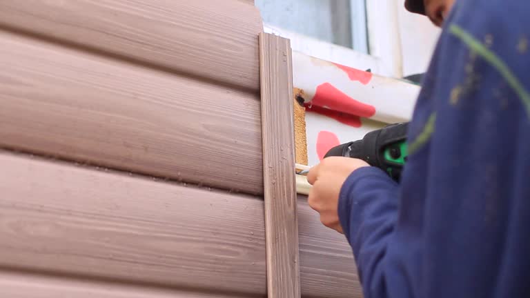 Storm Damage Siding Repair in Five Points, FL